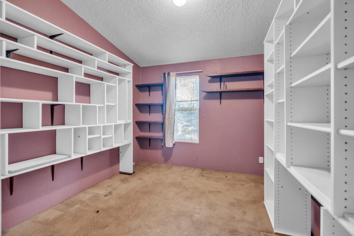 76587 Aspen Drive
