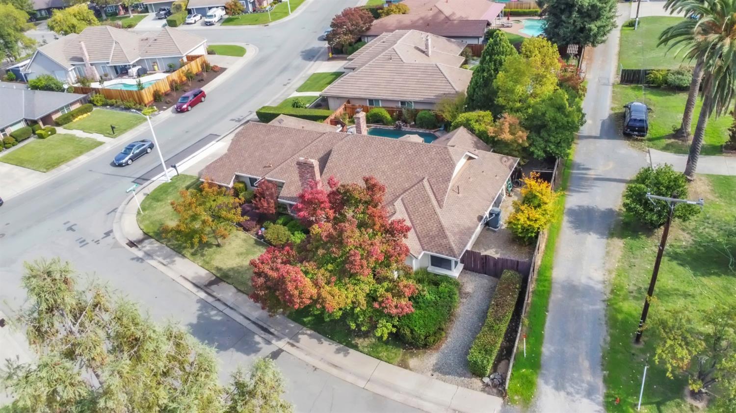 1046 Kensington Drive