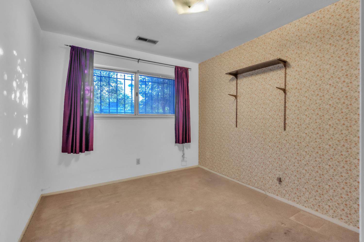 1102 Augusta Way