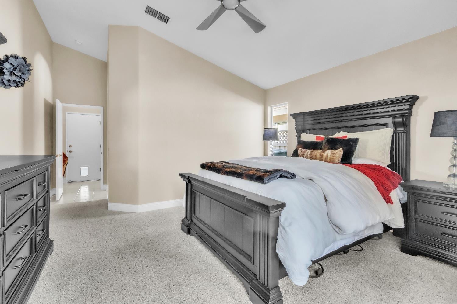 7209 Acorn Glen Loop