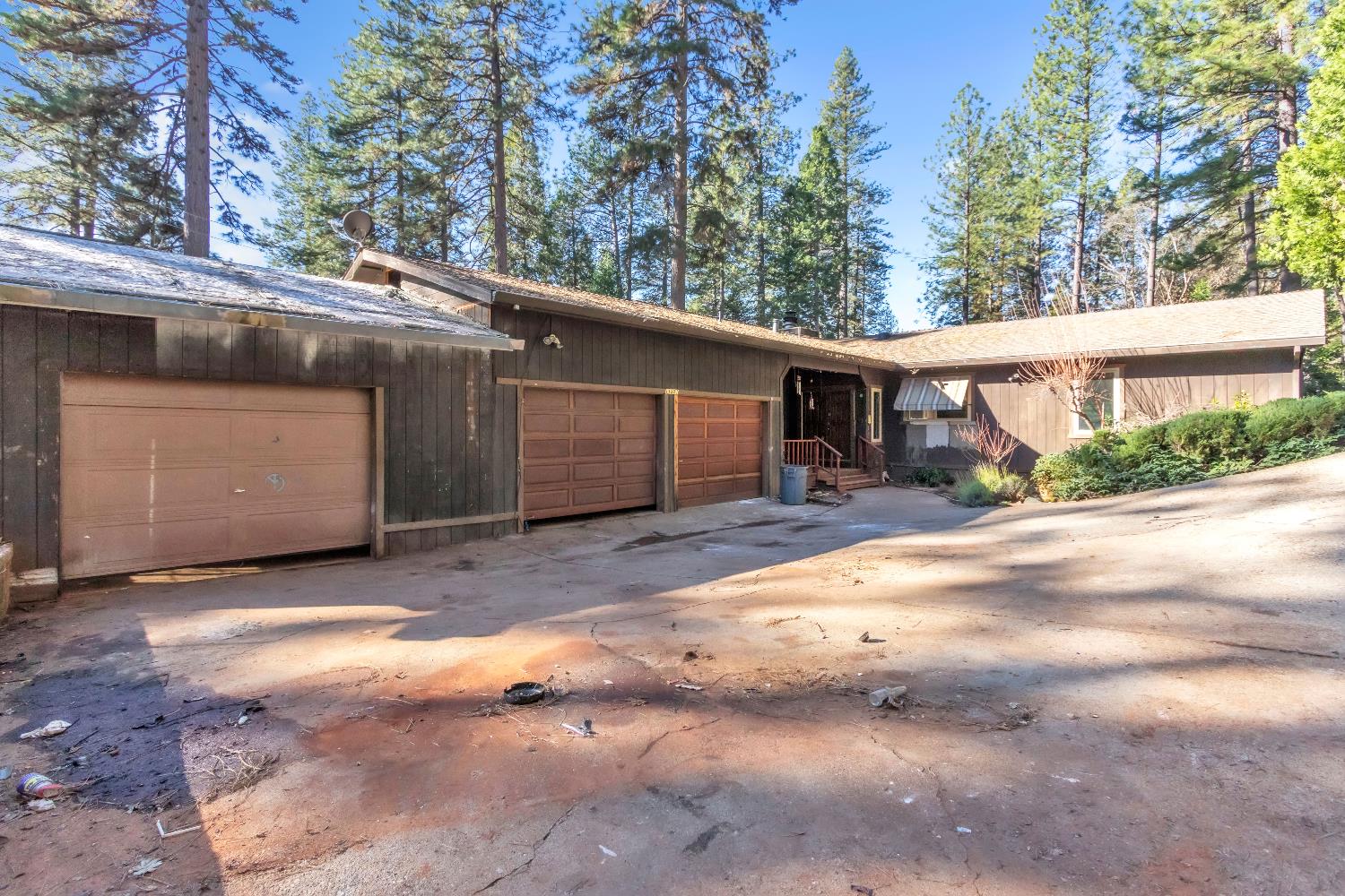 11551 Tree Top Circle