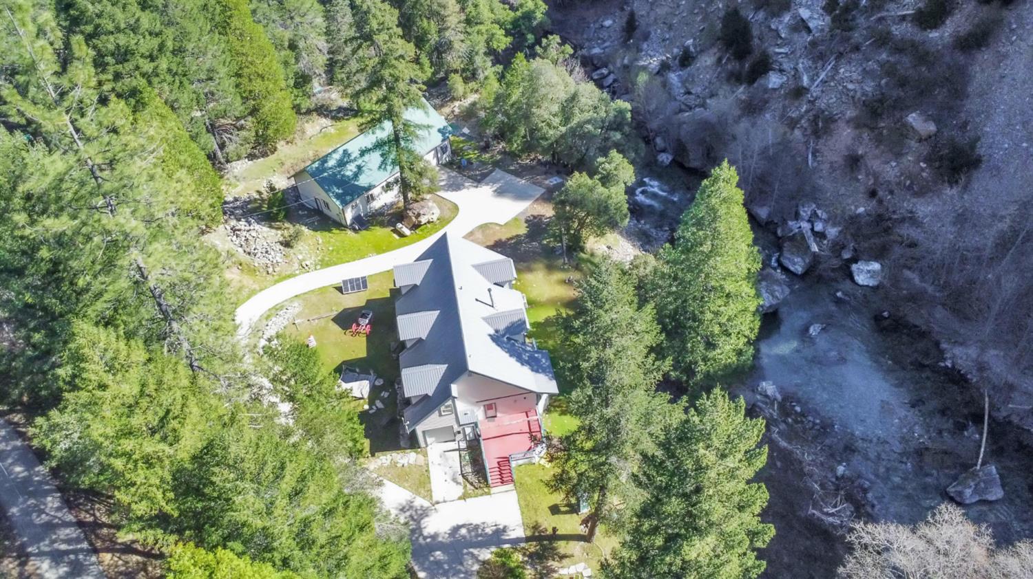 280 Gold Bluff Rd