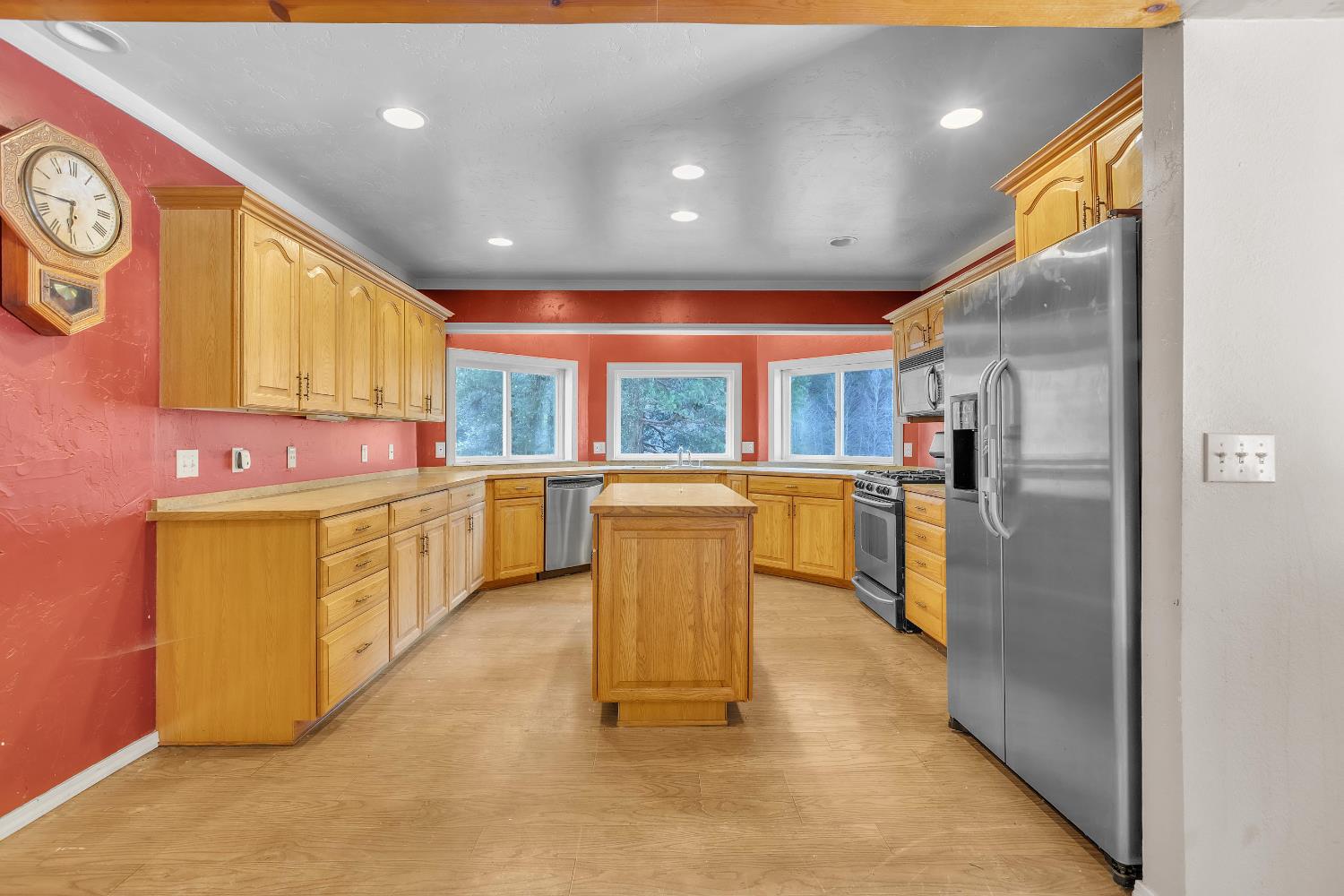 280 Gold Bluff Rd