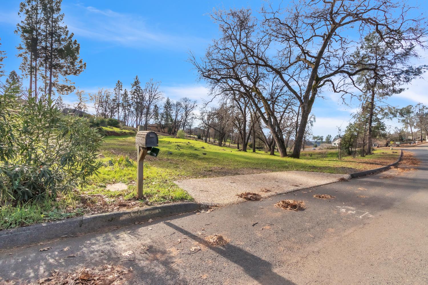 280 Pinewood Drive