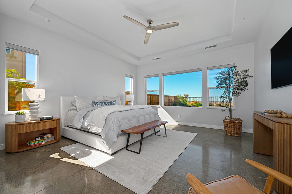2037 Camino Verdera