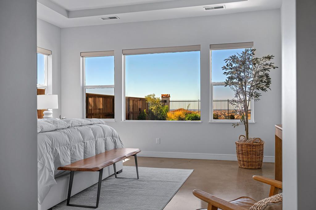 2037 Camino Verdera