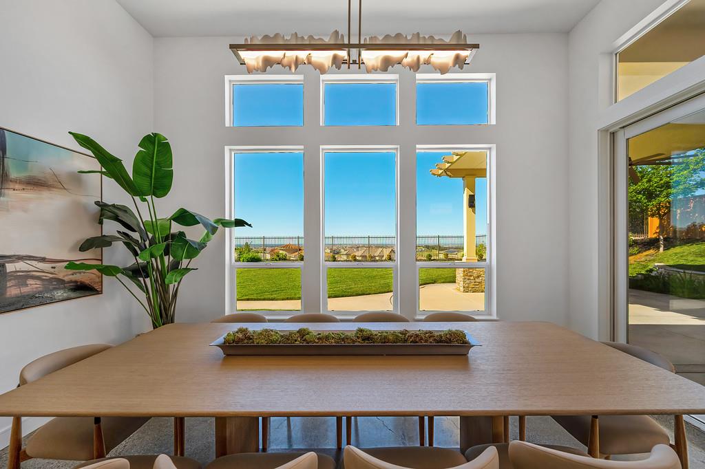2037 Camino Verdera