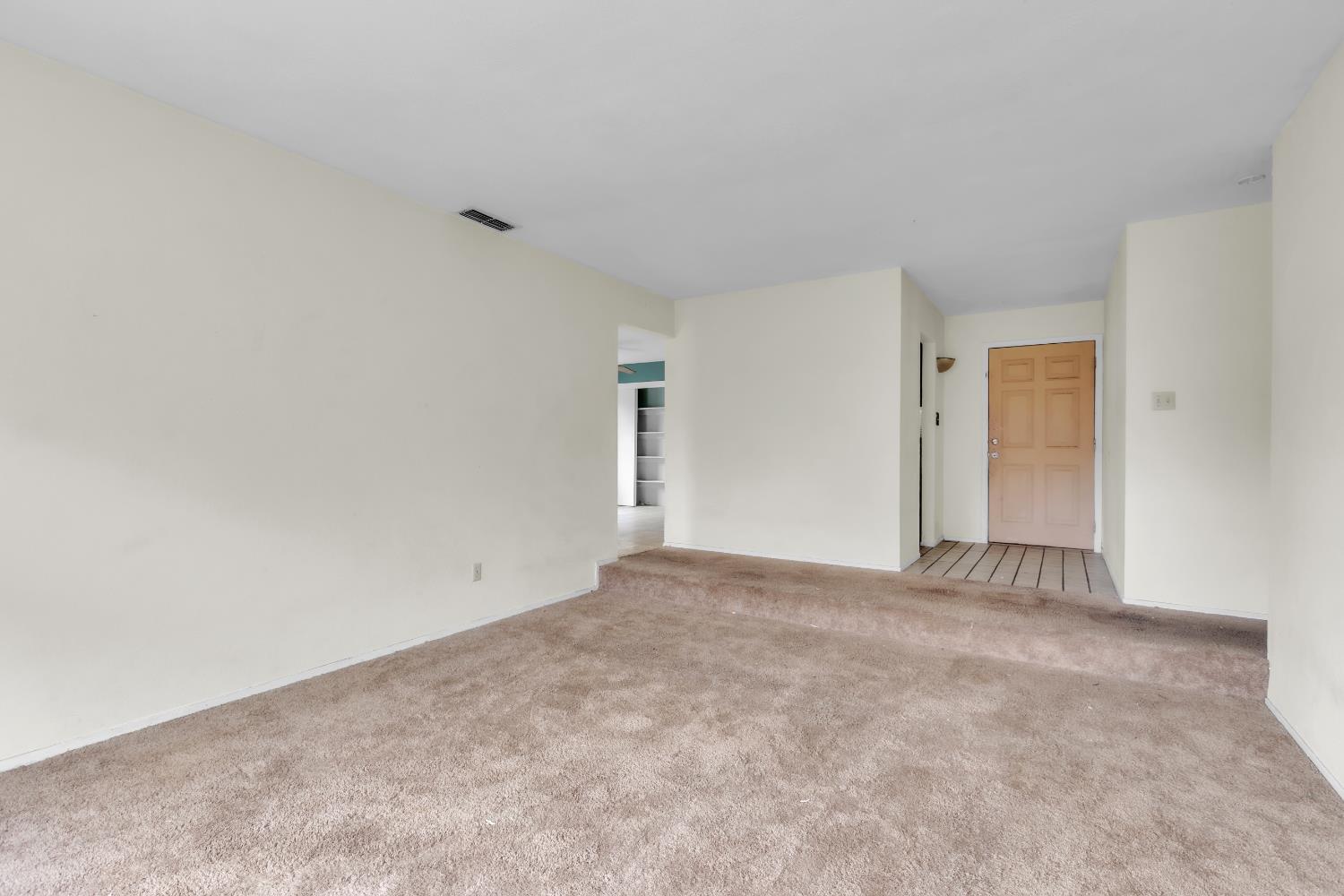 3421 Huntsman Drive