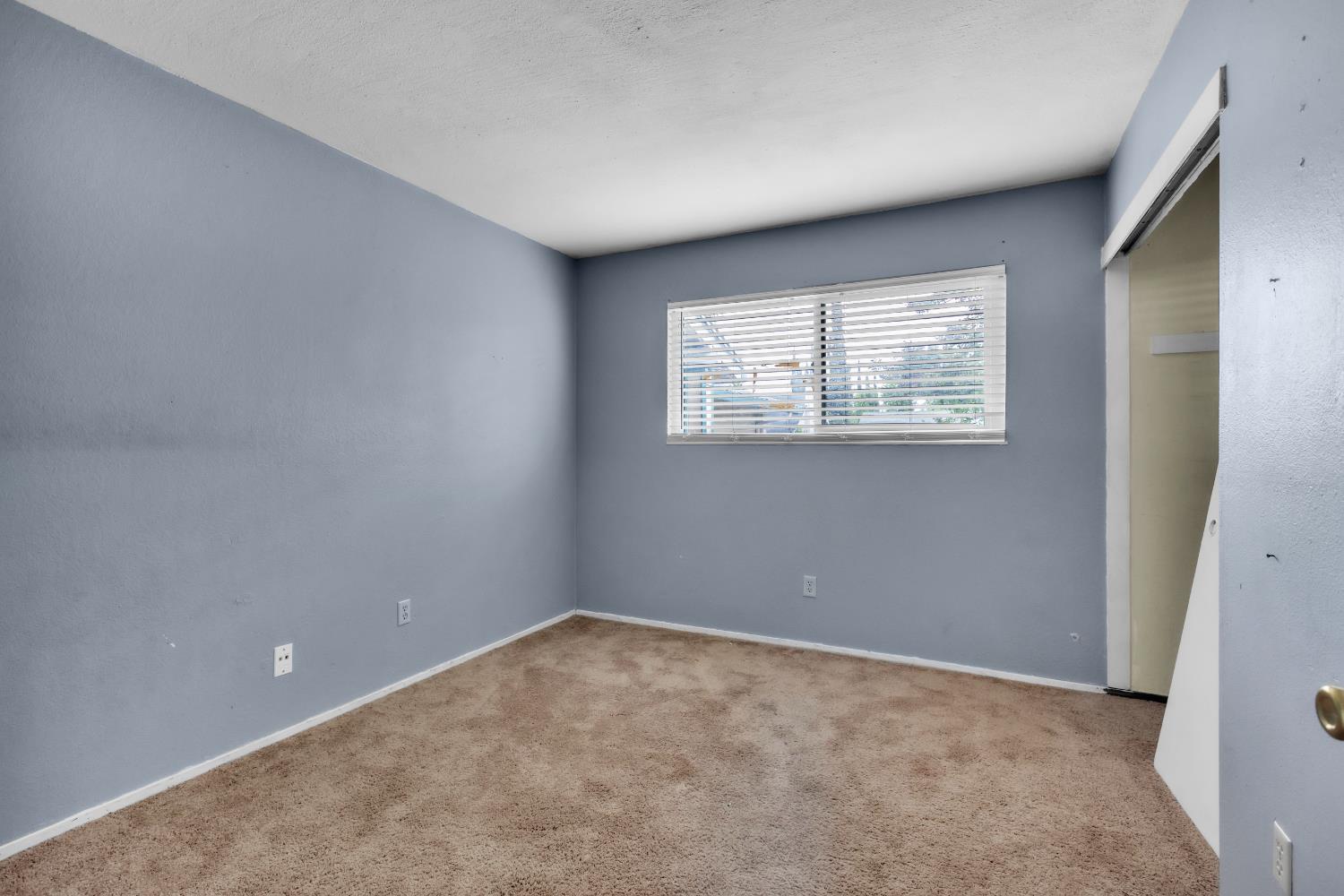 3421 Huntsman Drive