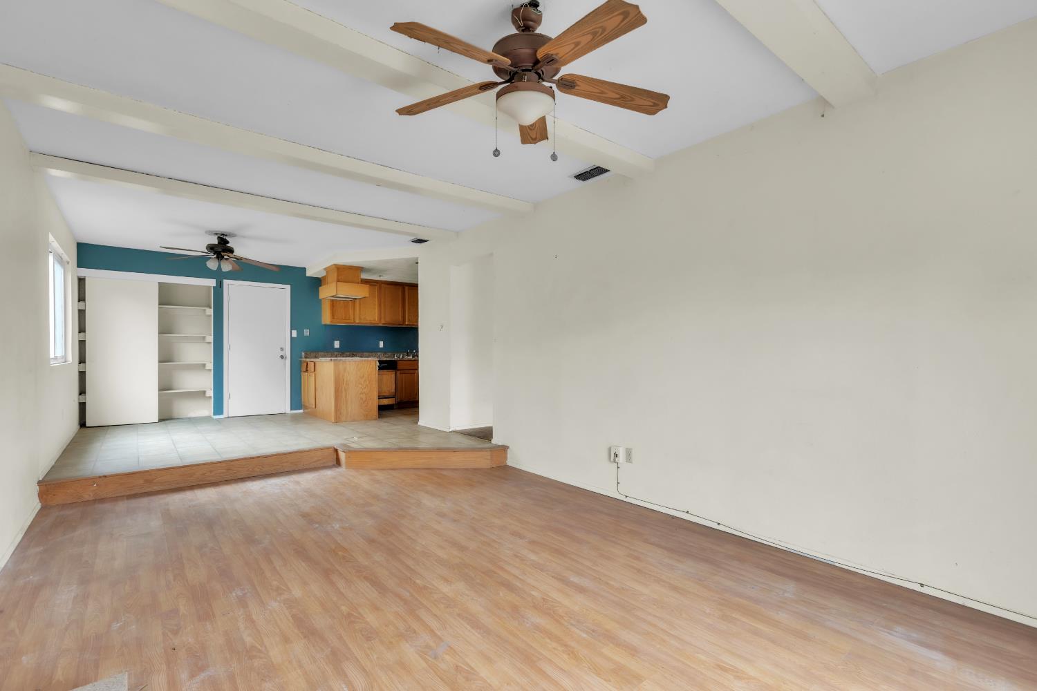 3421 Huntsman Drive