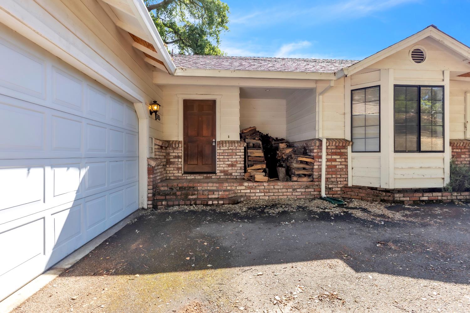 3305 Granada Drive