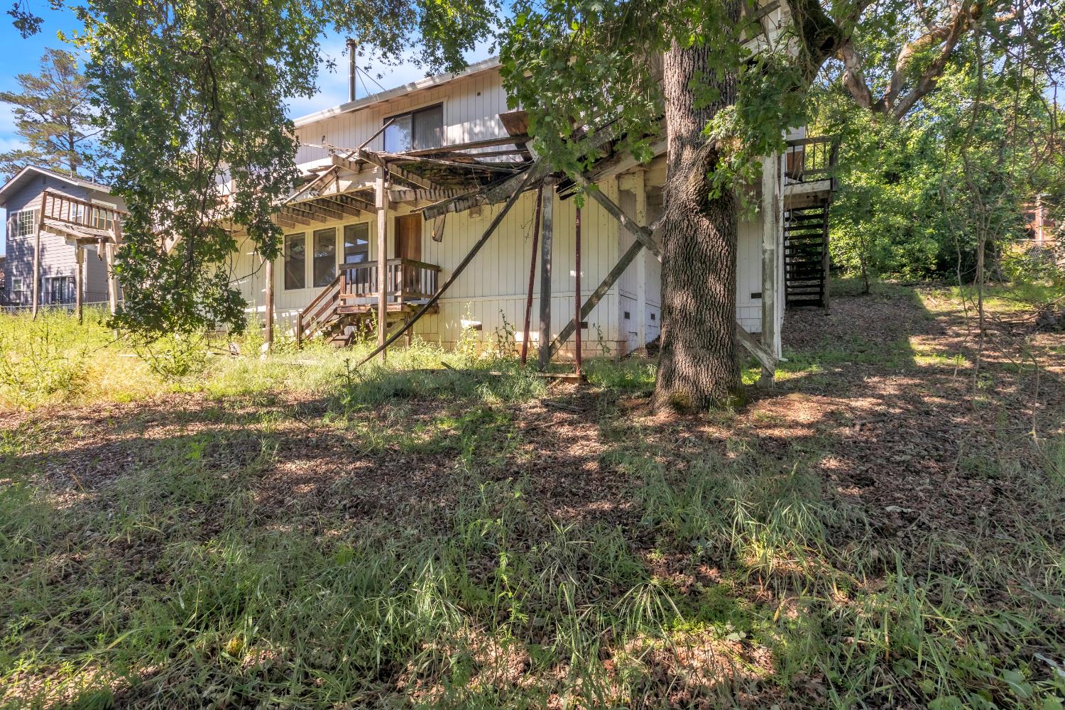 3305 Granada Drive