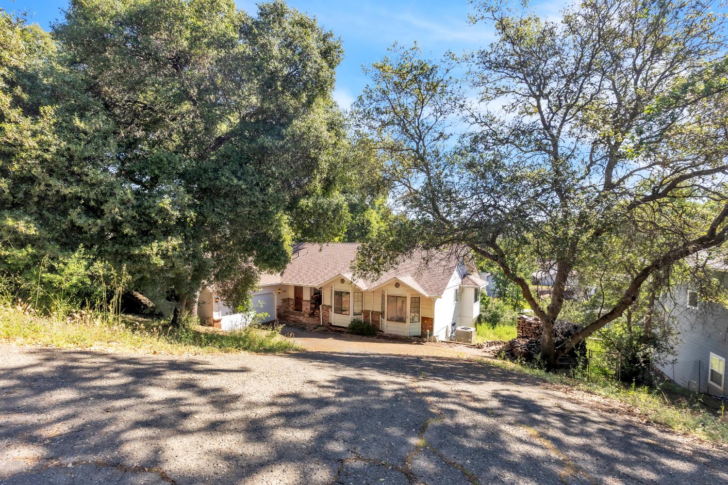 3305 Granada Drive
