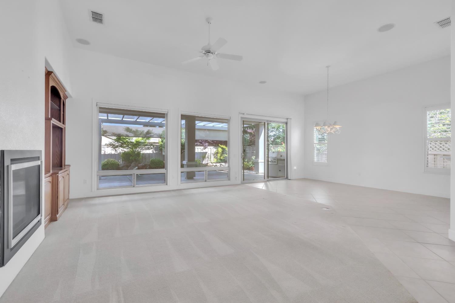 1800 Prairie View Lane