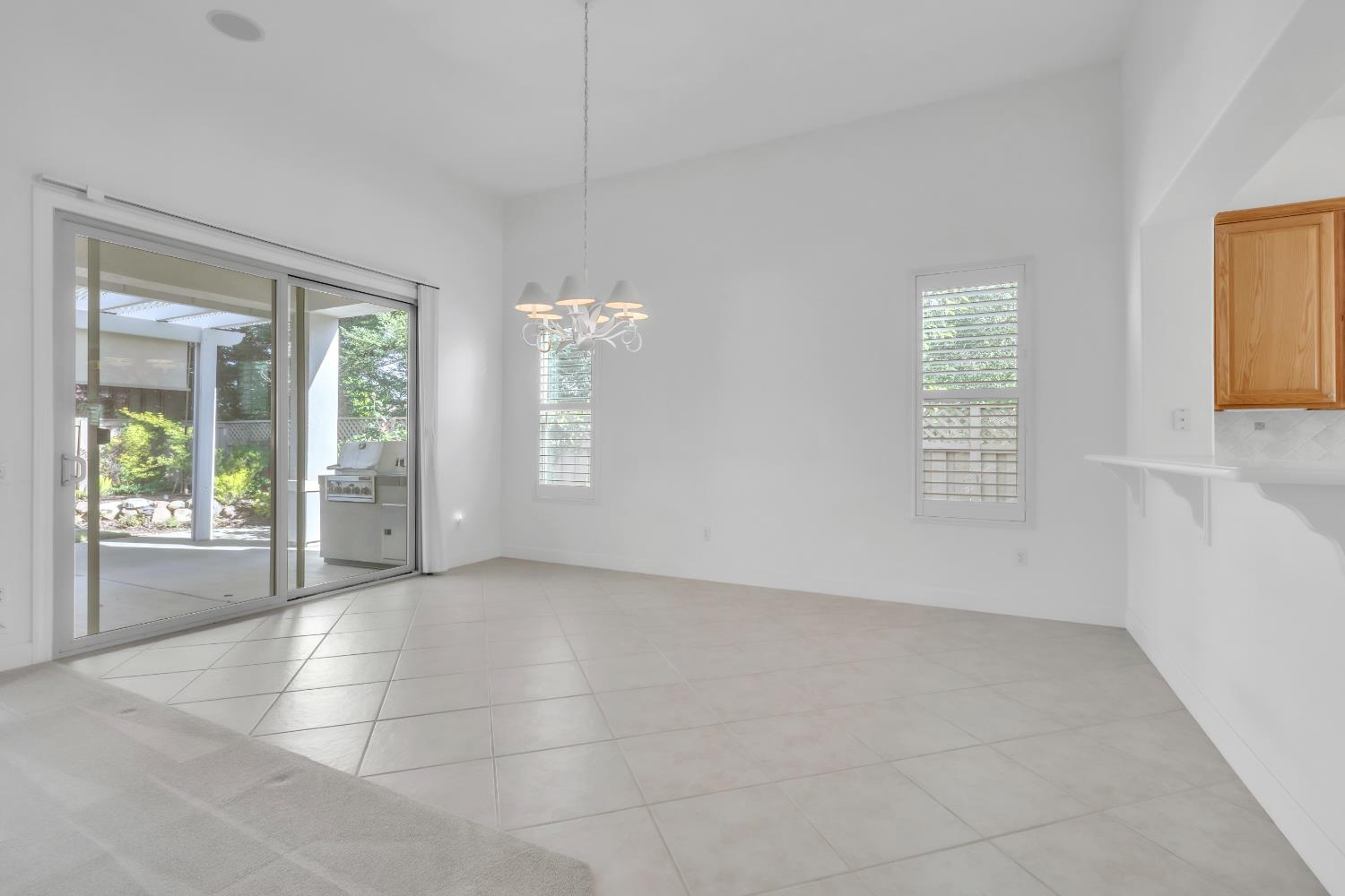 1800 Prairie View Lane