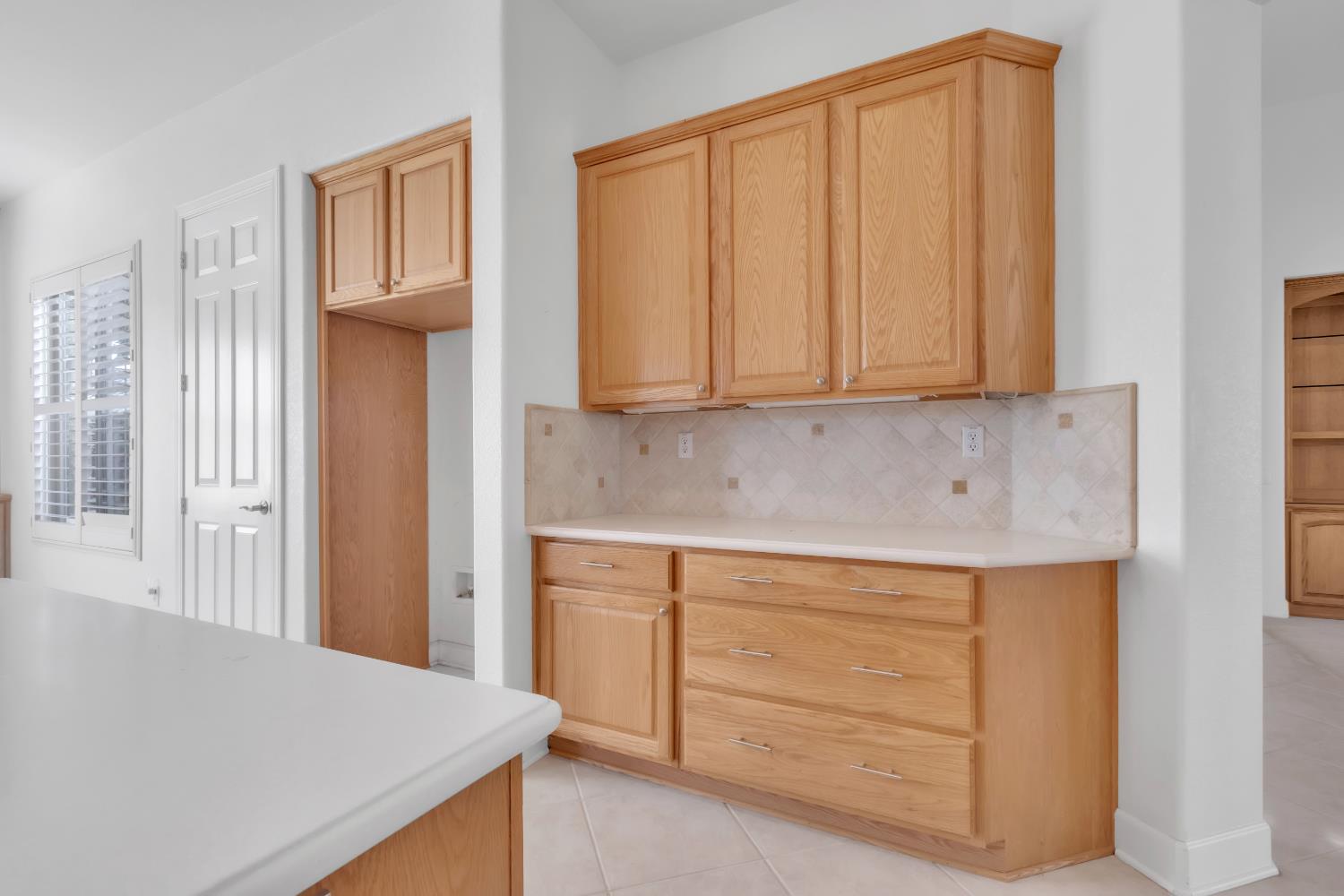1800 Prairie View Lane