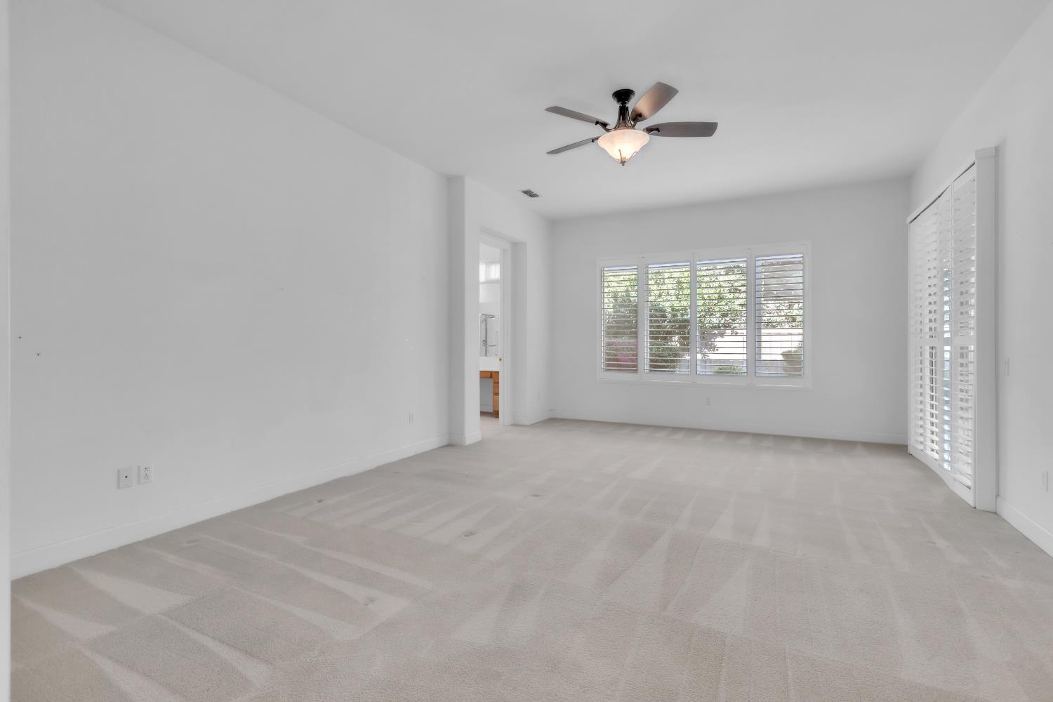 1800 Prairie View Lane