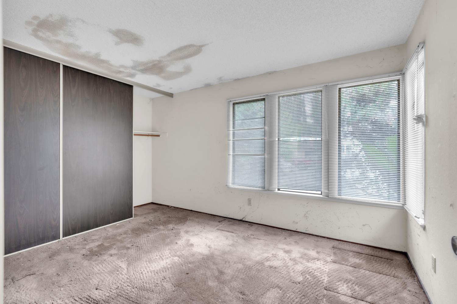15 Cedar Grove Court