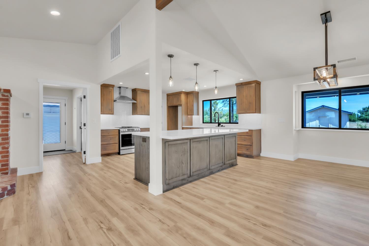 3559 Howsley Road