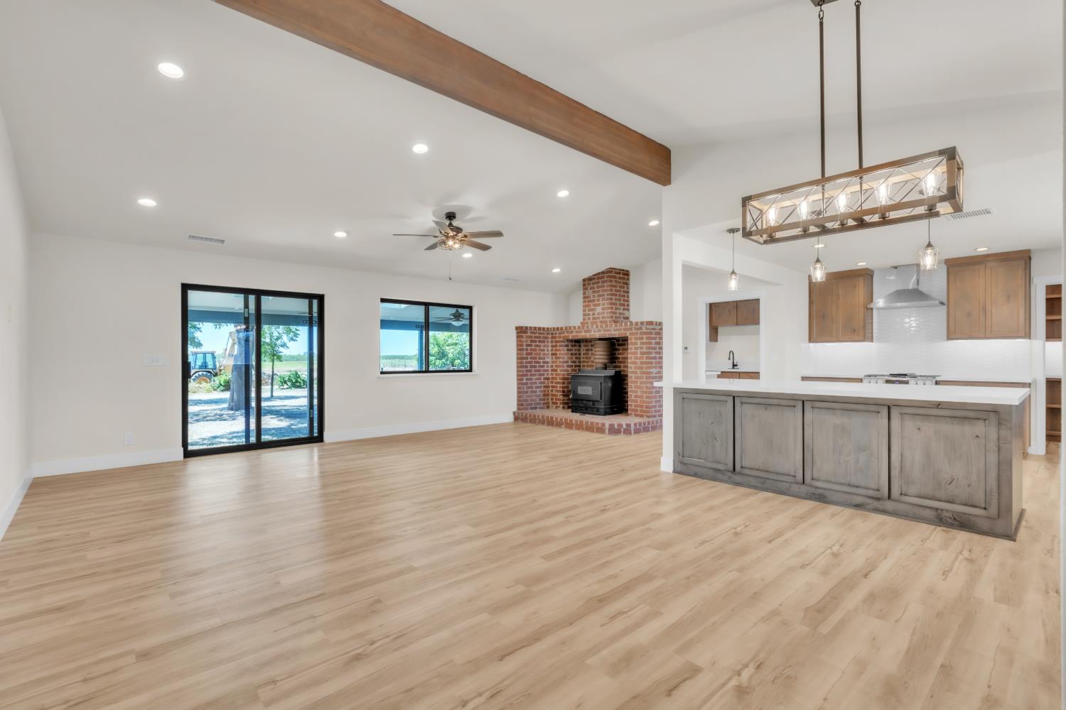 3559 Howsley Road