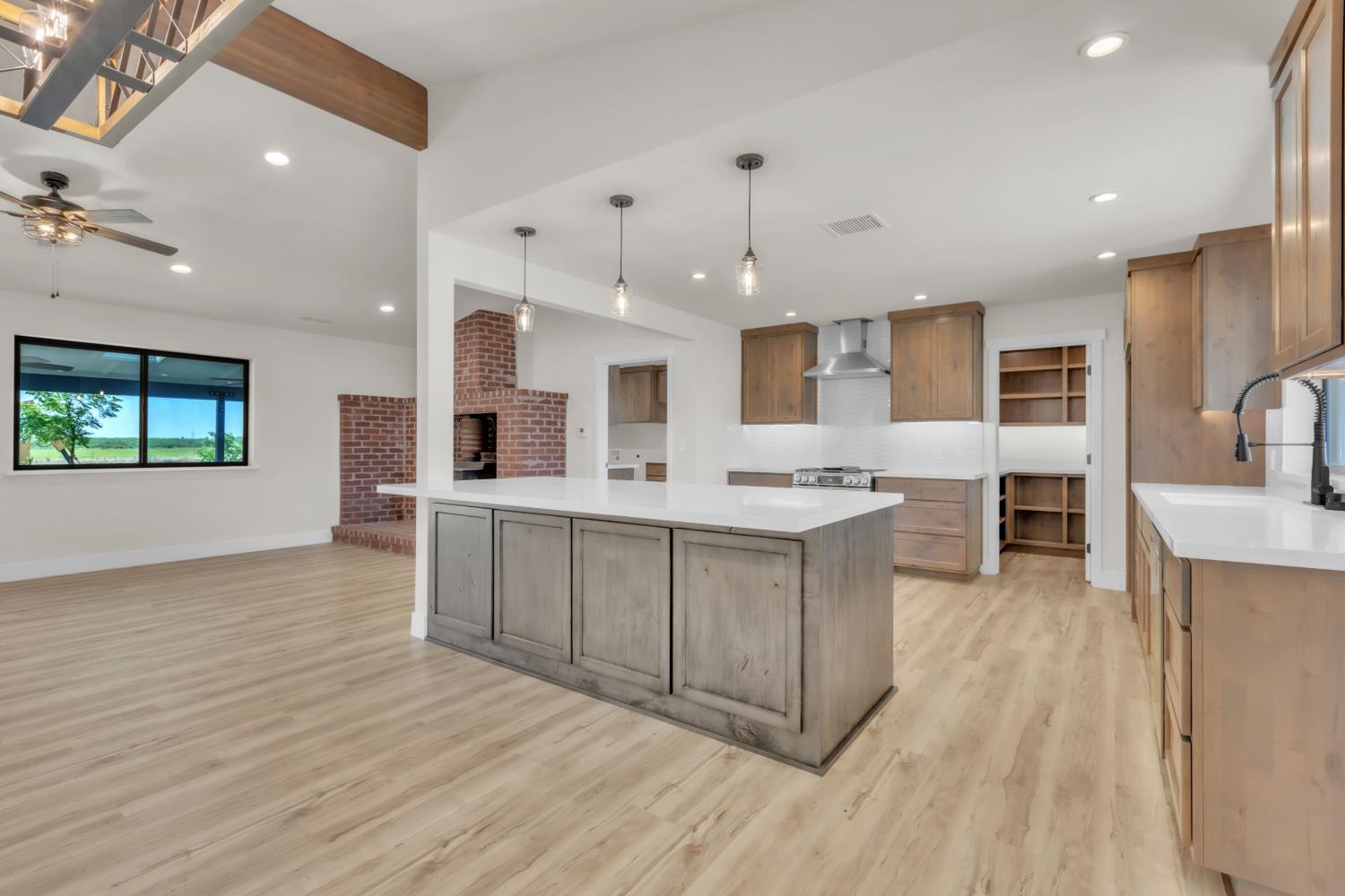 3559 Howsley Road