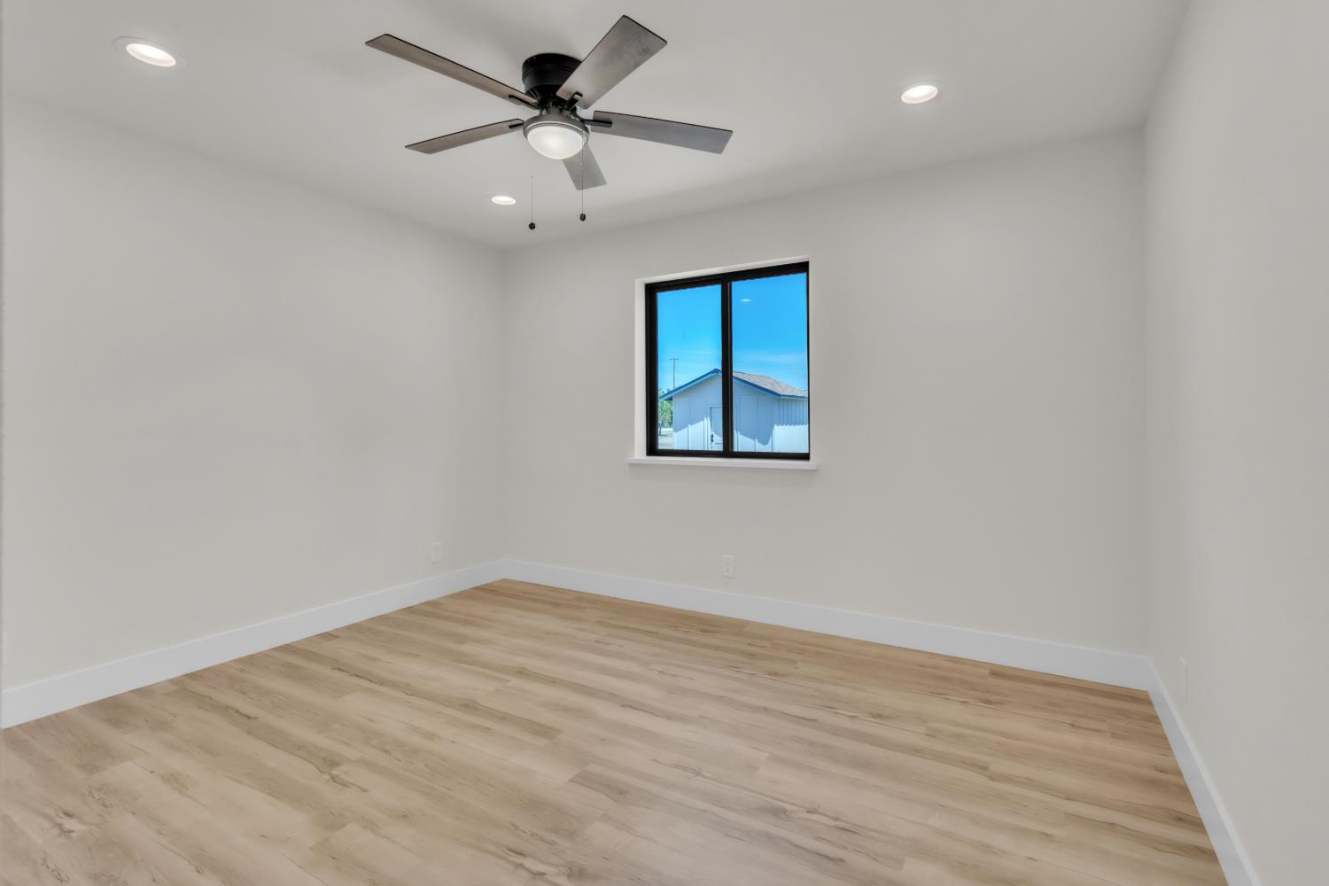 3559 Howsley Road