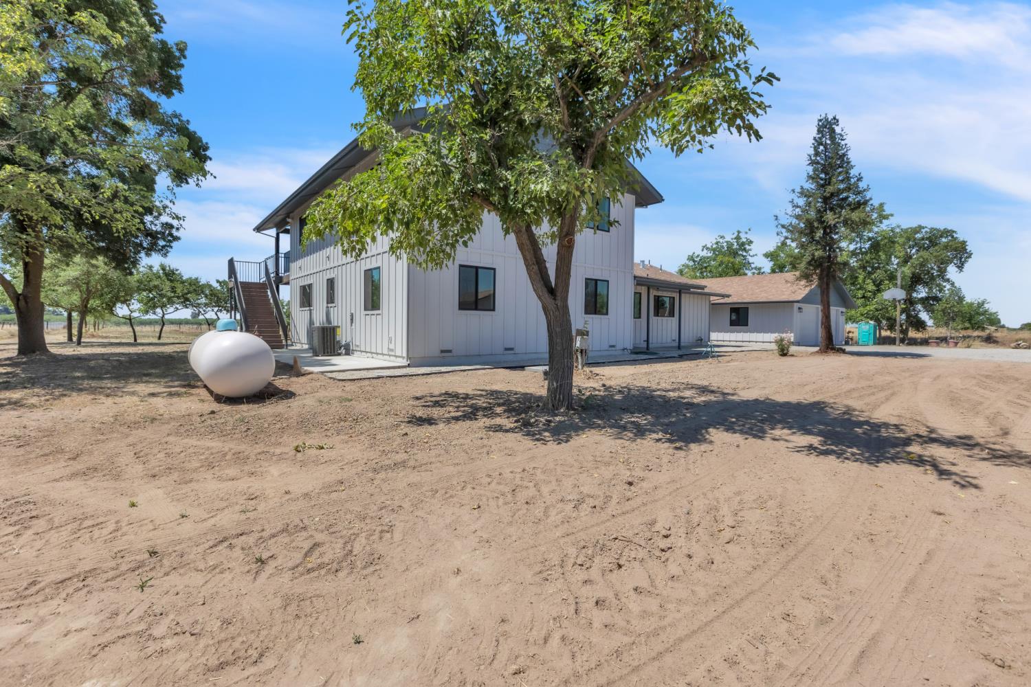 3559 Howsley Road
