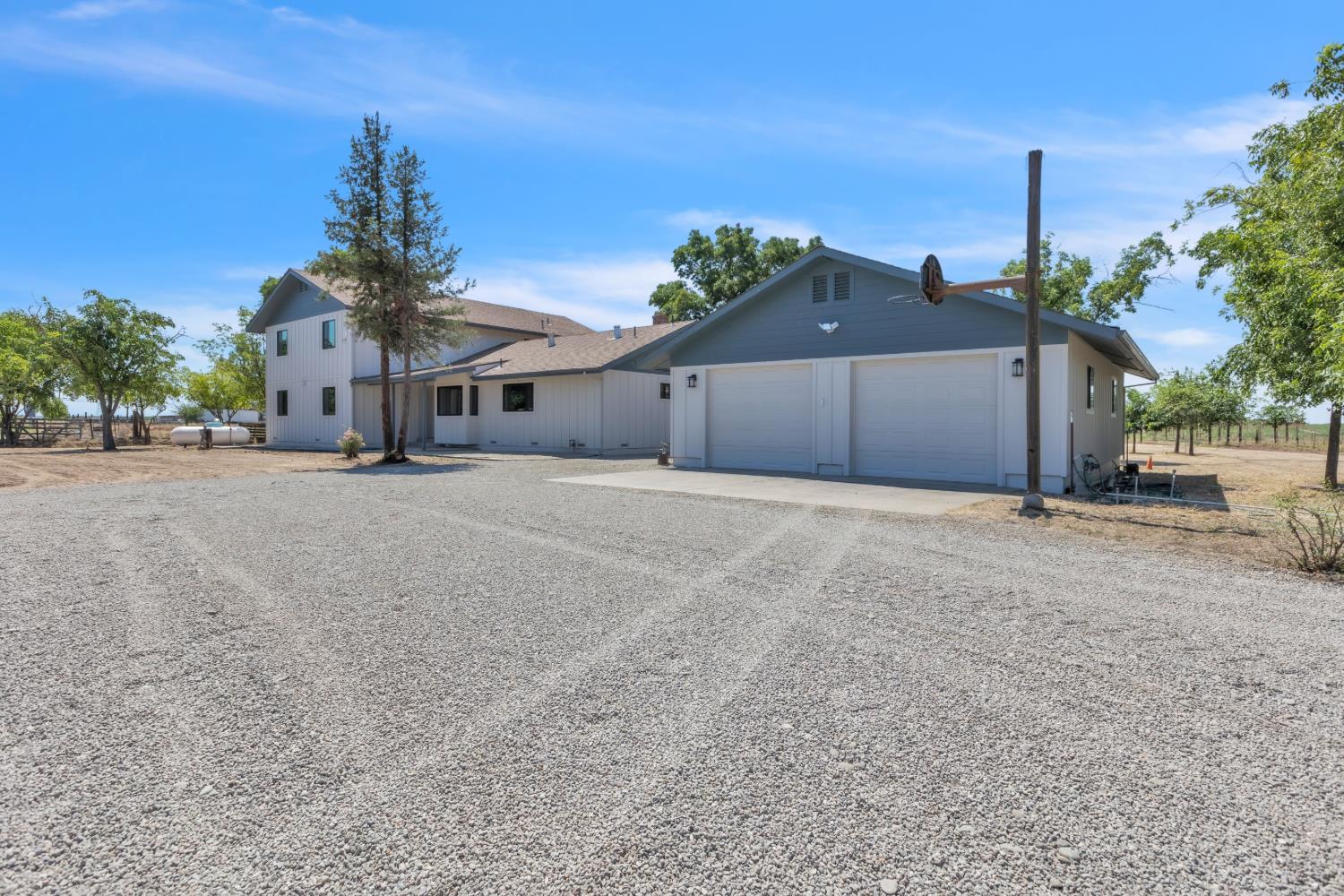 3559 Howsley Road
