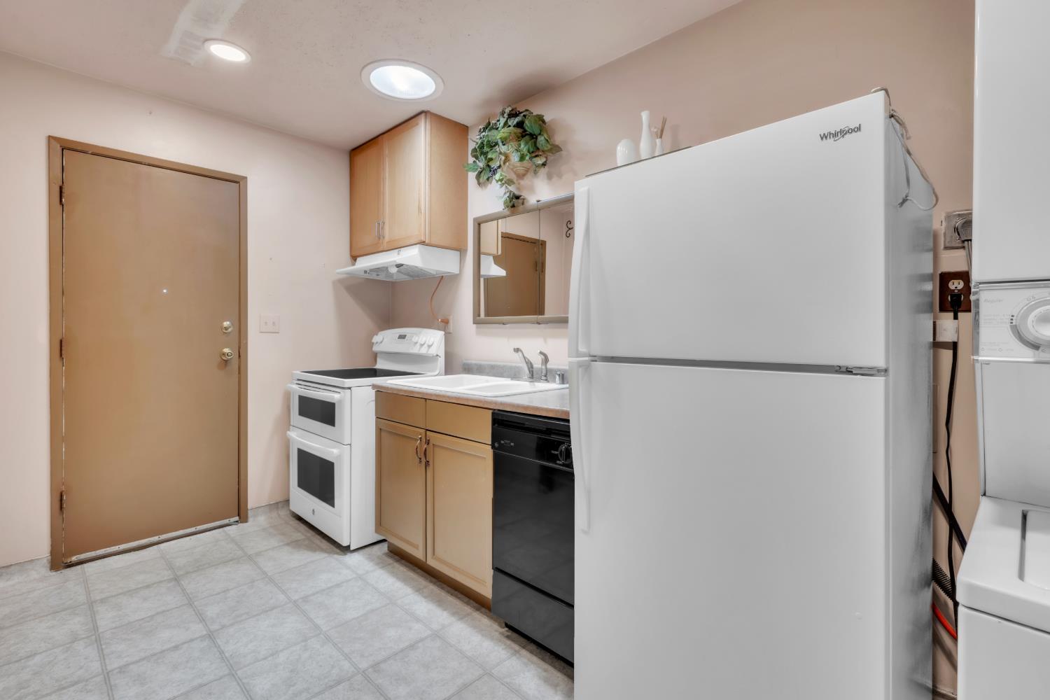 3241 Humphrey Road