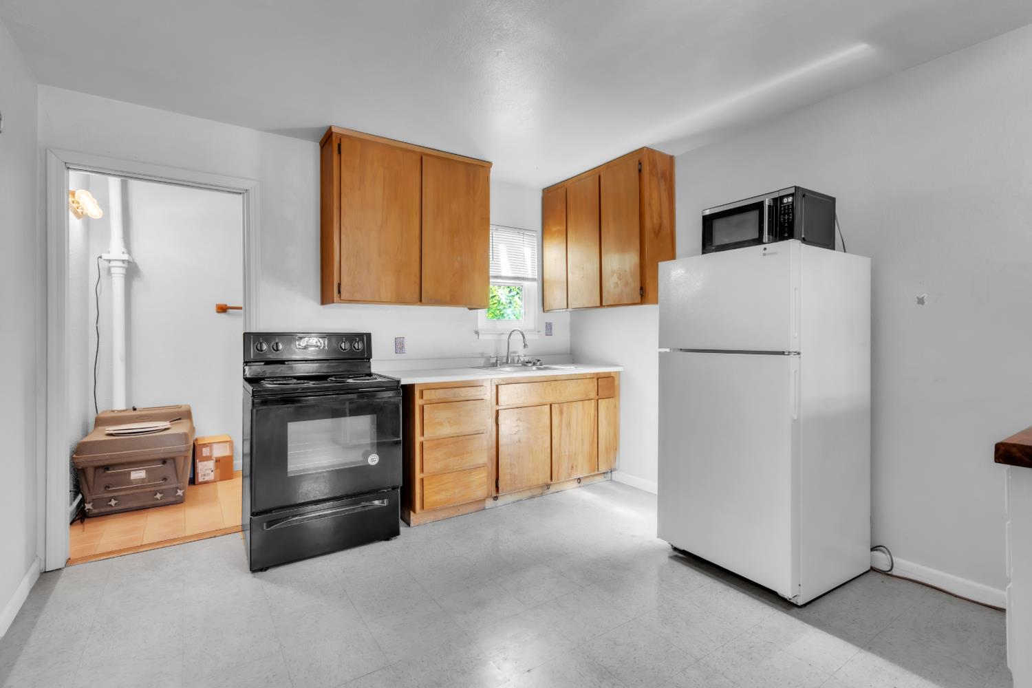 3241 Humphrey Road