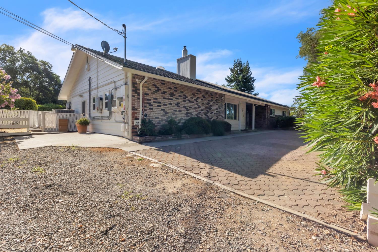 3241 Humphrey Road