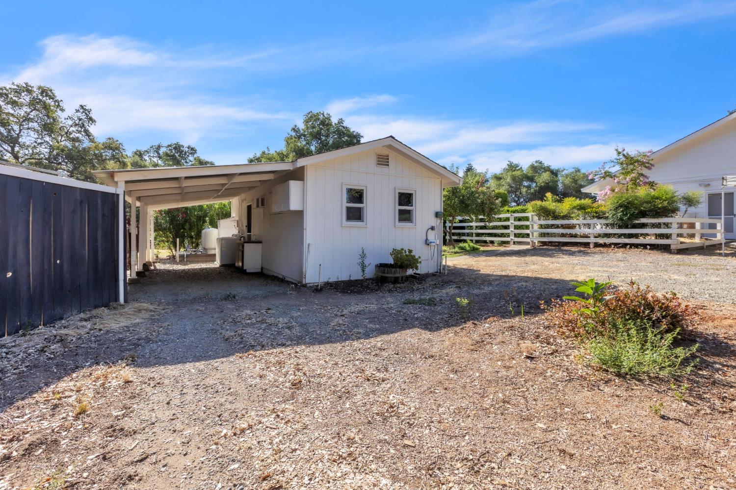 3241 Humphrey Road