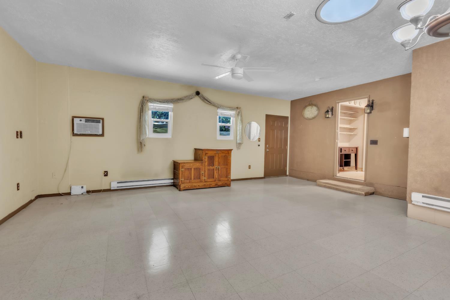 3241 Humphrey Road