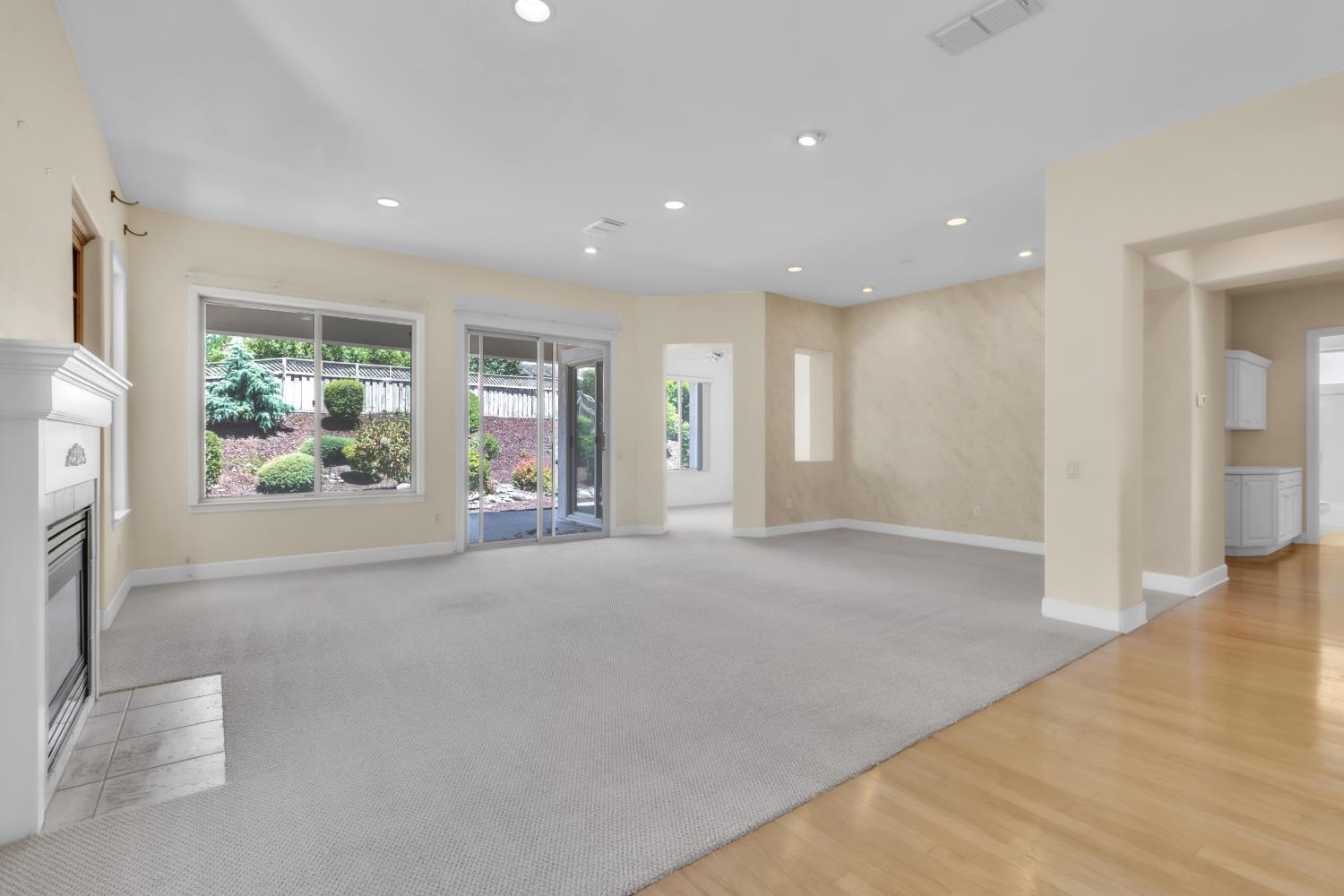1052 Magnolia Lane
