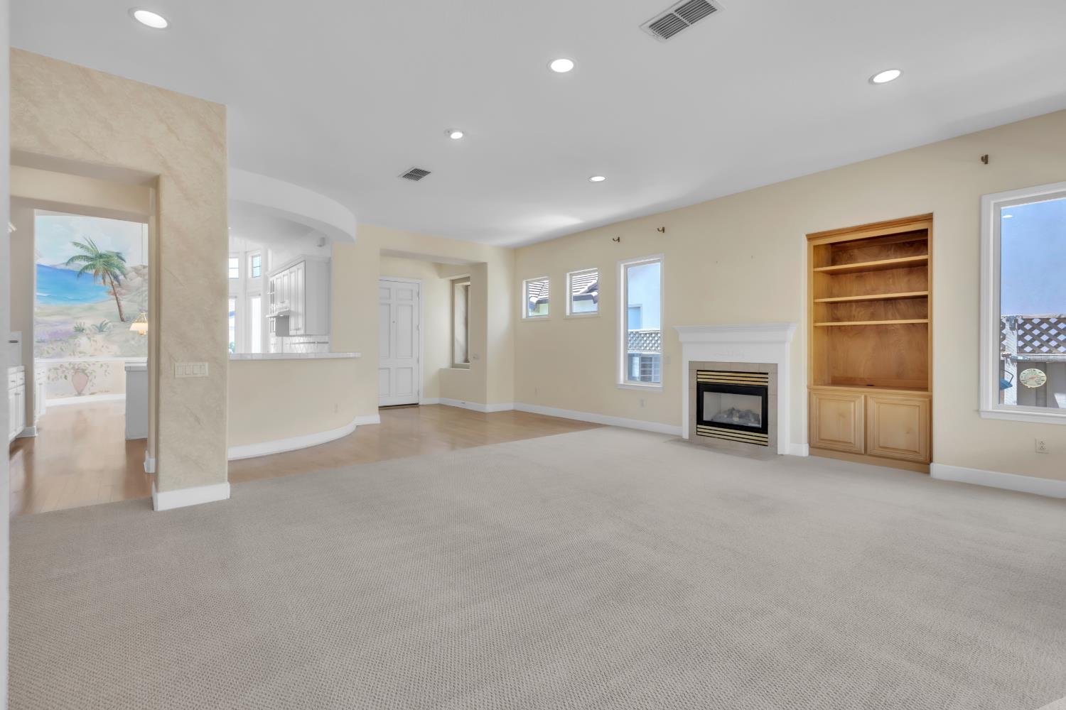 1052 Magnolia Lane