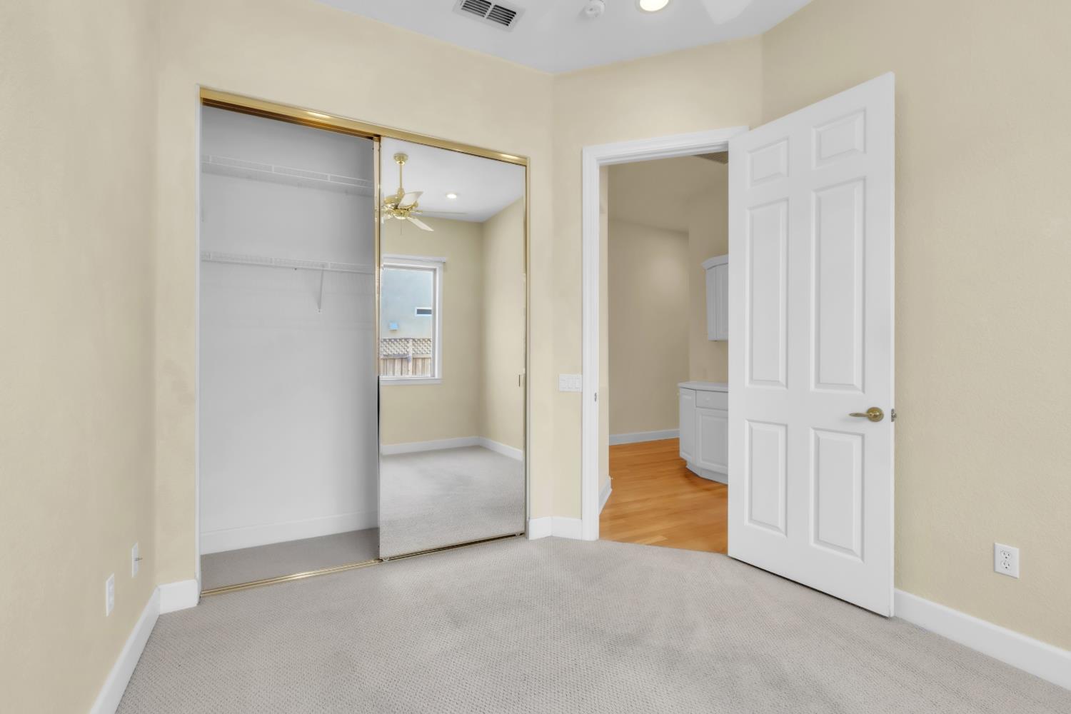 1052 Magnolia Lane