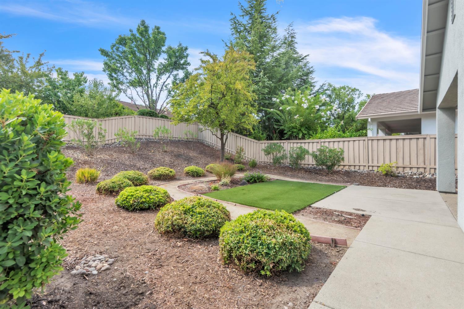 2297 Song Sparrow Lane