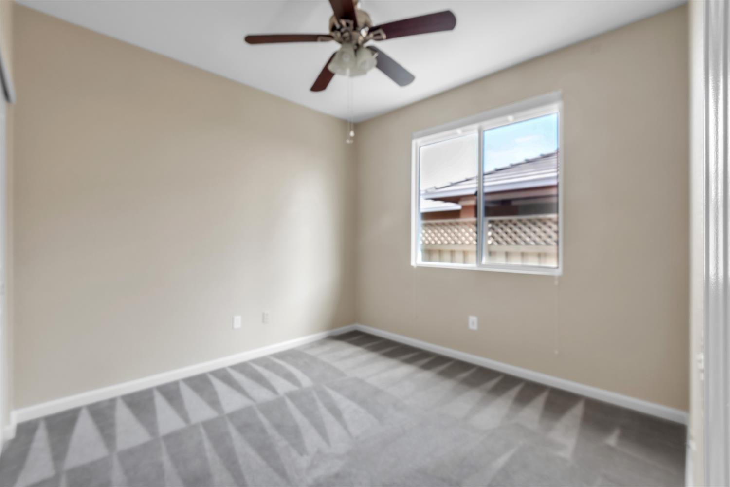 2297 Song Sparrow Lane