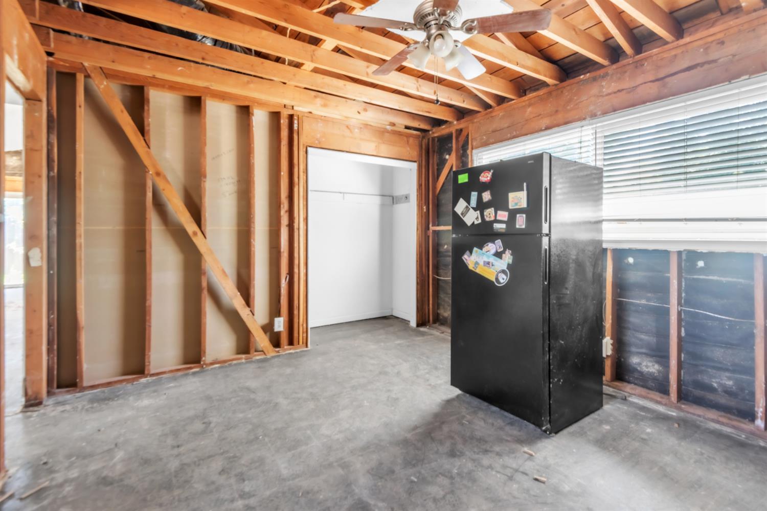 8248 Lichen Drive