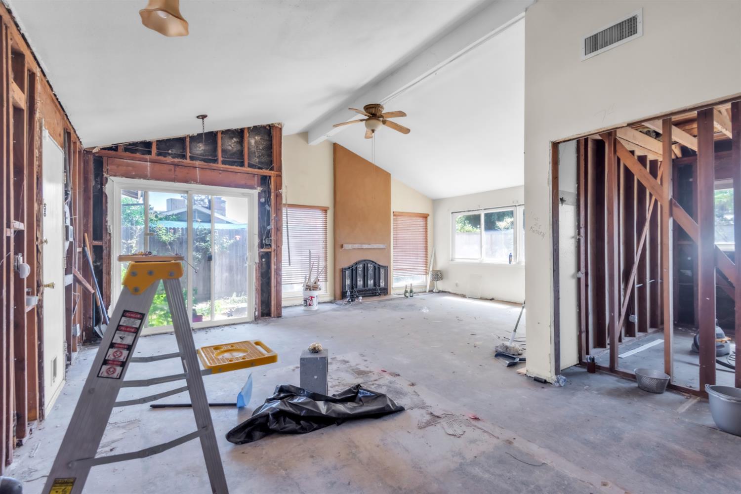 8248 Lichen Drive