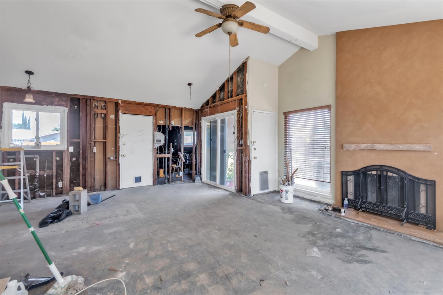 8248 Lichen Drive