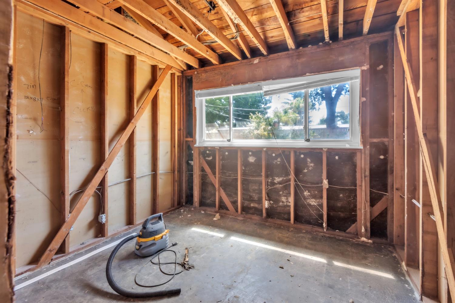 8248 Lichen Drive