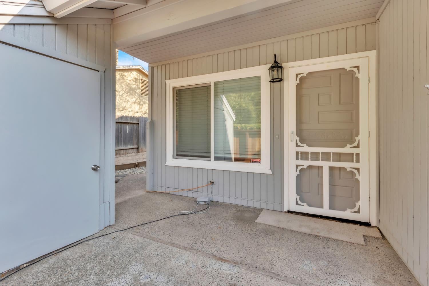 6910 Folsom Oaks Court