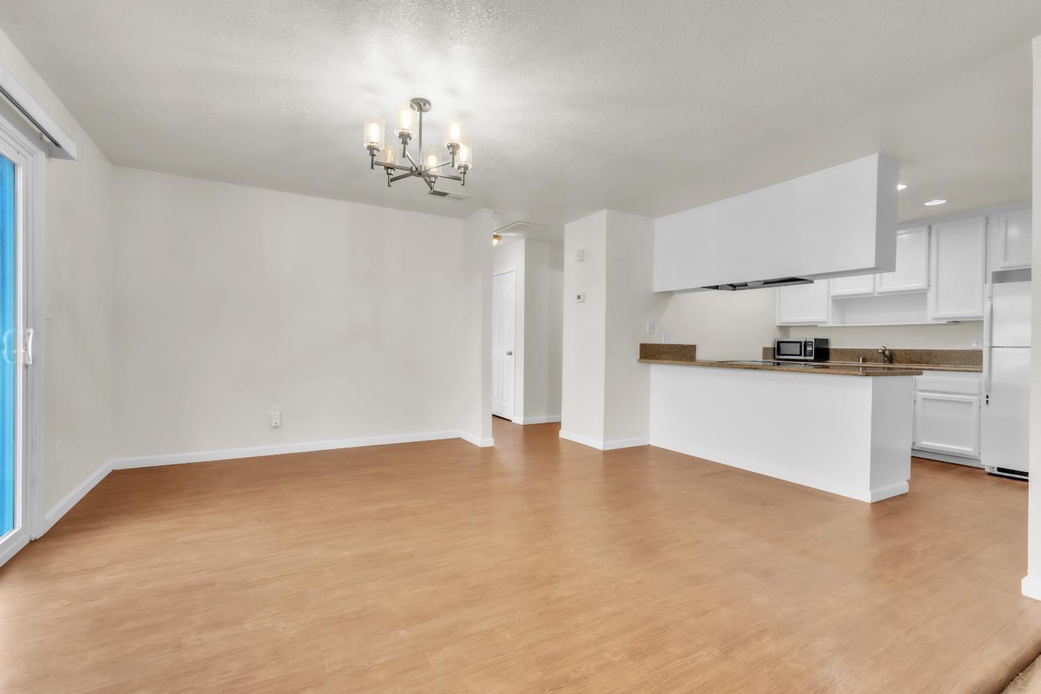 6910 Folsom Oaks Court