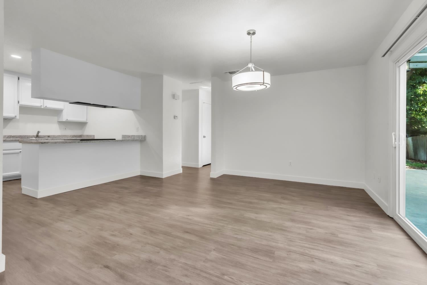 6910 Folsom Oaks Court