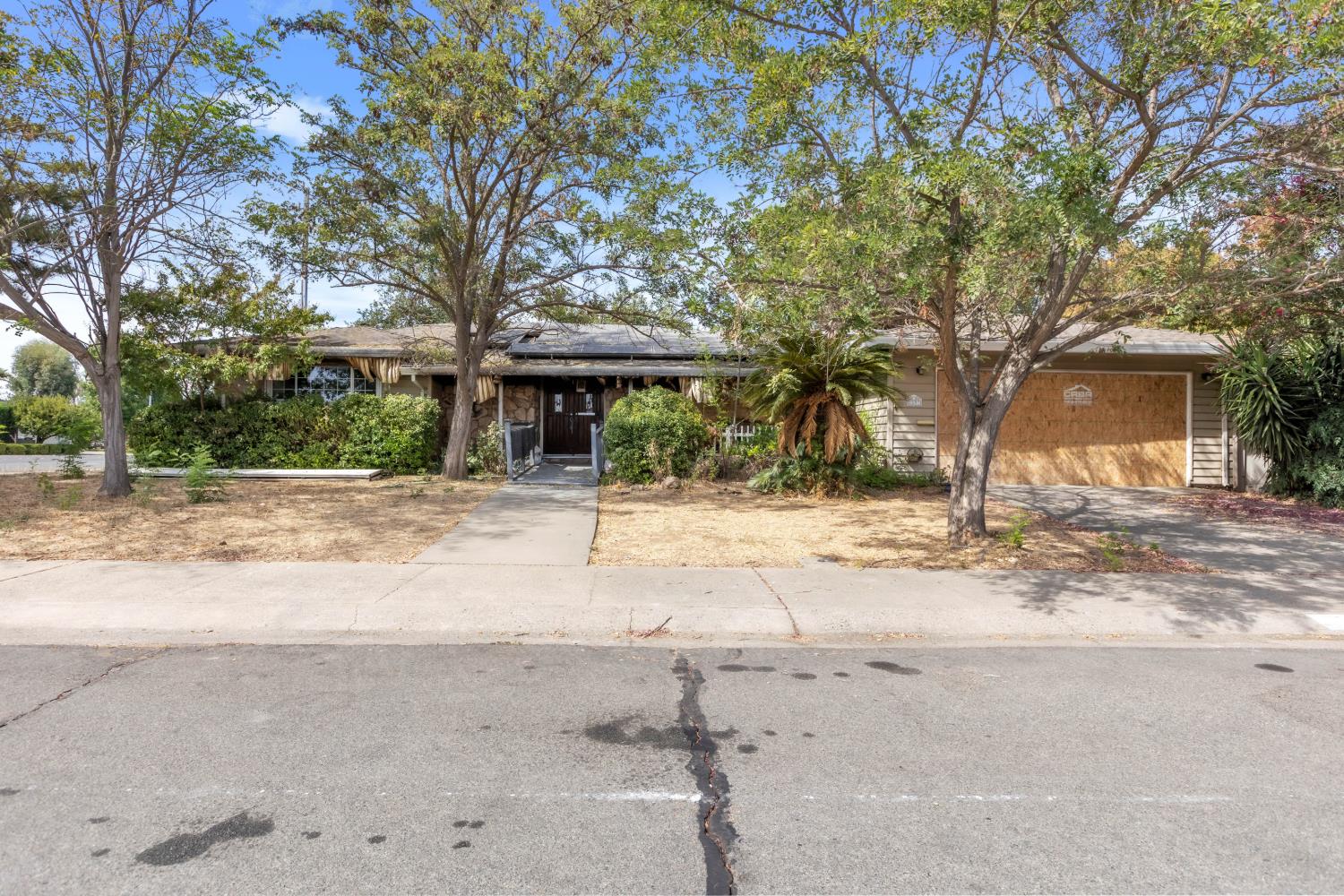 1591 Sharon Drive