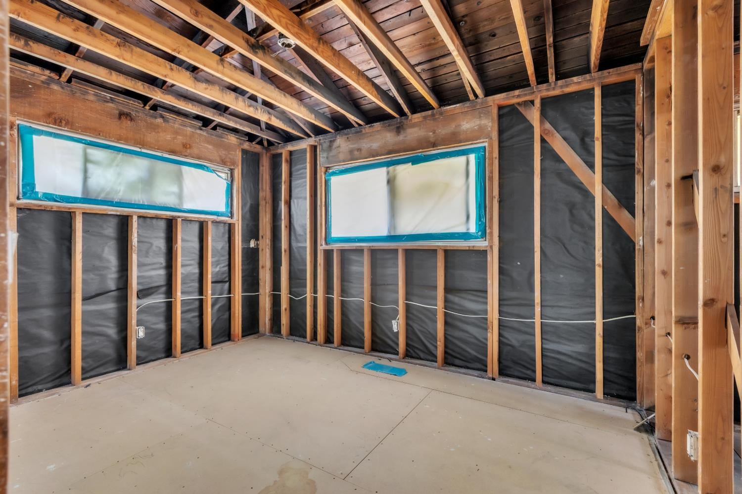 1591 Sharon Drive