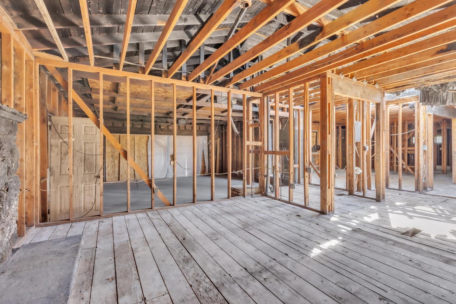 1591 Sharon Drive