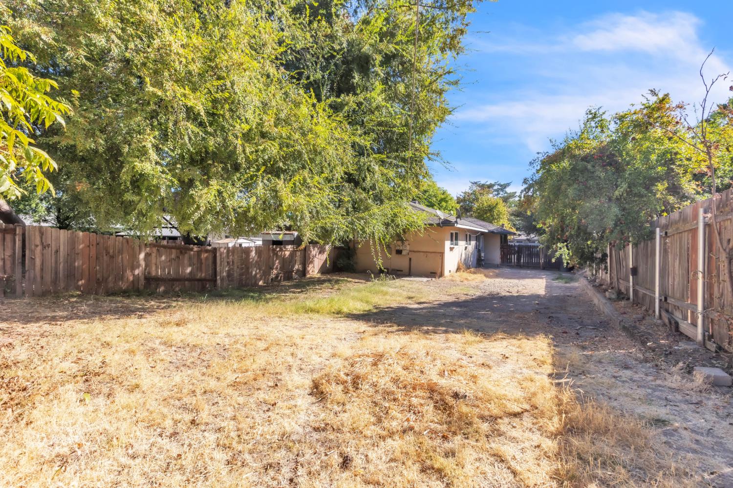 1309 Topaz Way
