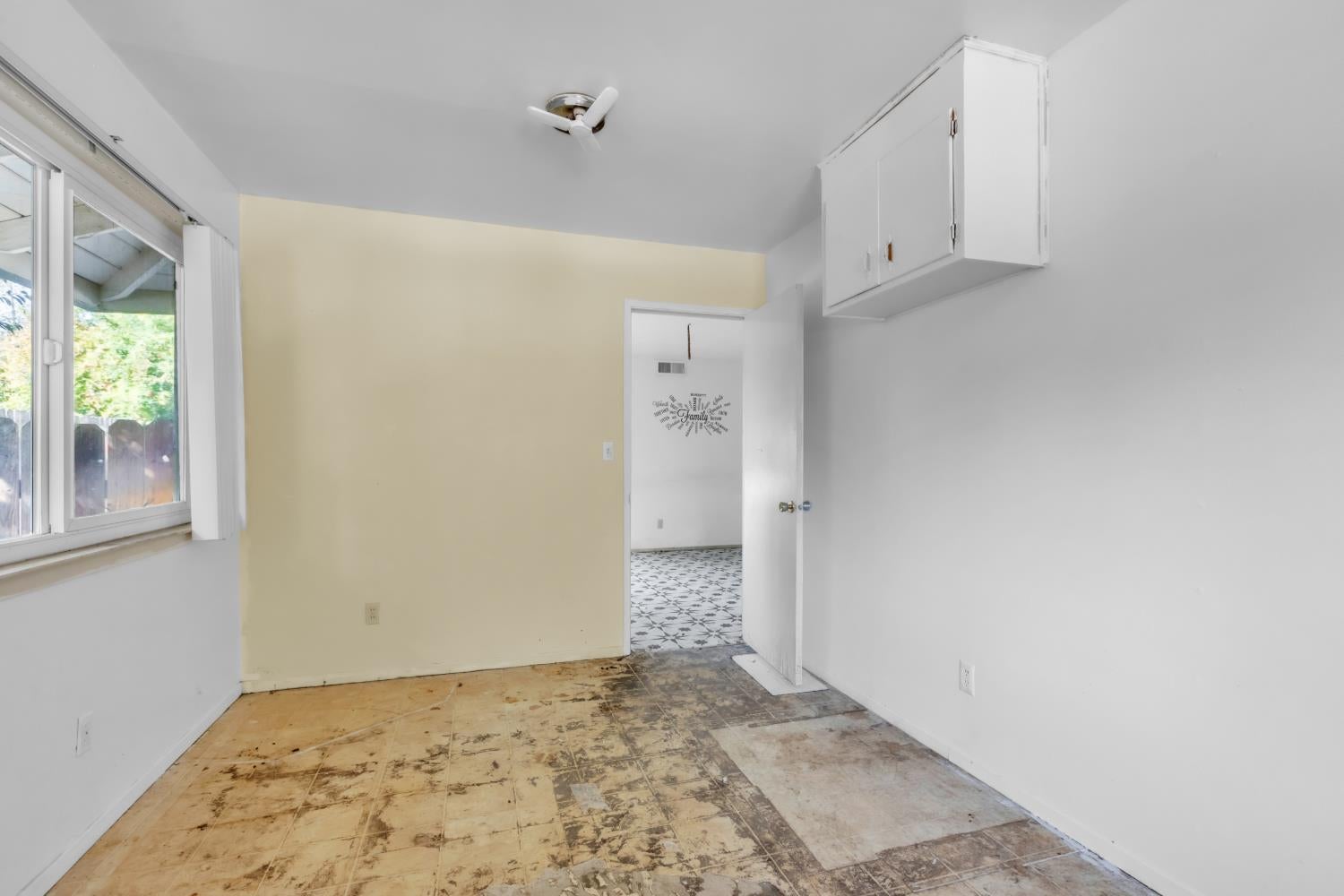 1309 Topaz Way